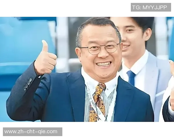 曾志伟足球情缘揭秘：从球场到荧幕的精彩人生旅程